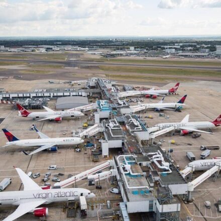Heathrow flight delays: Hundreds of flights delayed at Heathrow and Gatwick as thunderstorms hit southern England World News