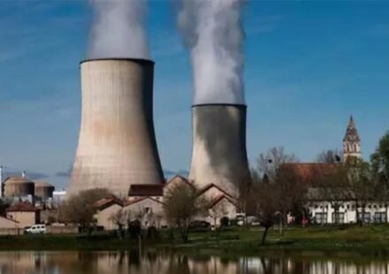 How 'Omega Blocks' Are Exacerbating Europe's Deadly Heatwave