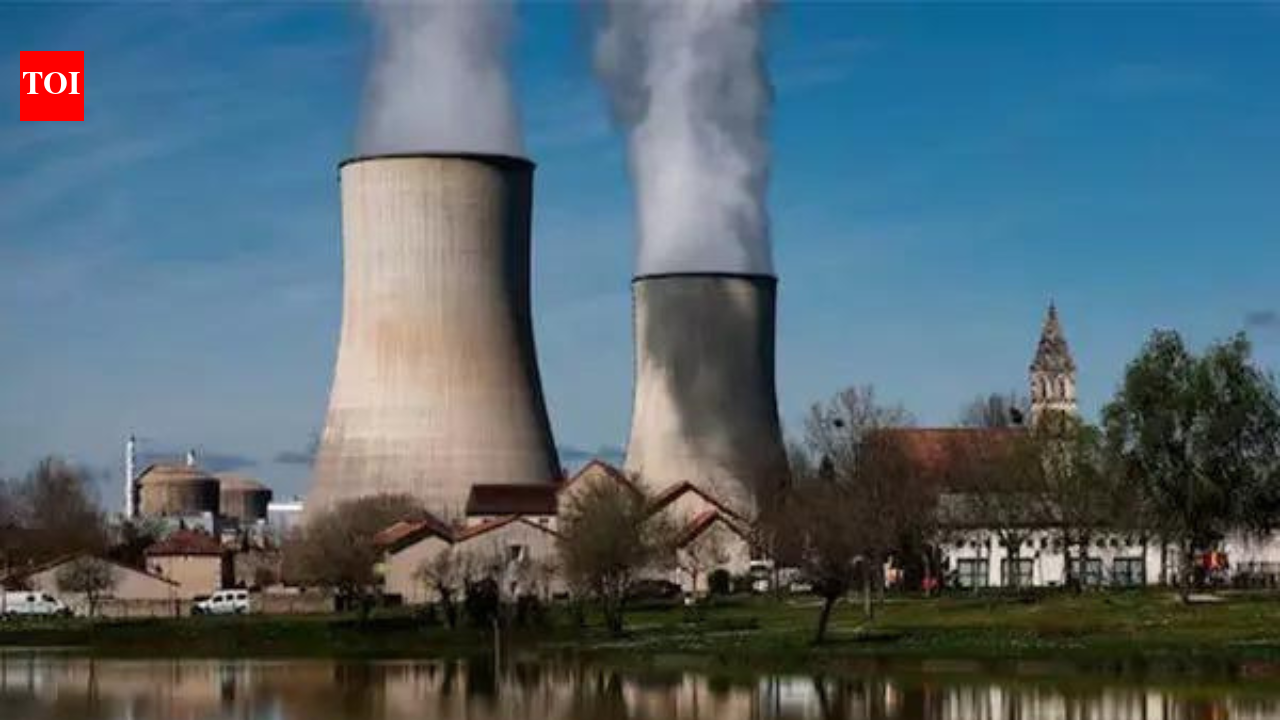 How 'Omega Blocks' Are Exacerbating Europe's Deadly Heatwave