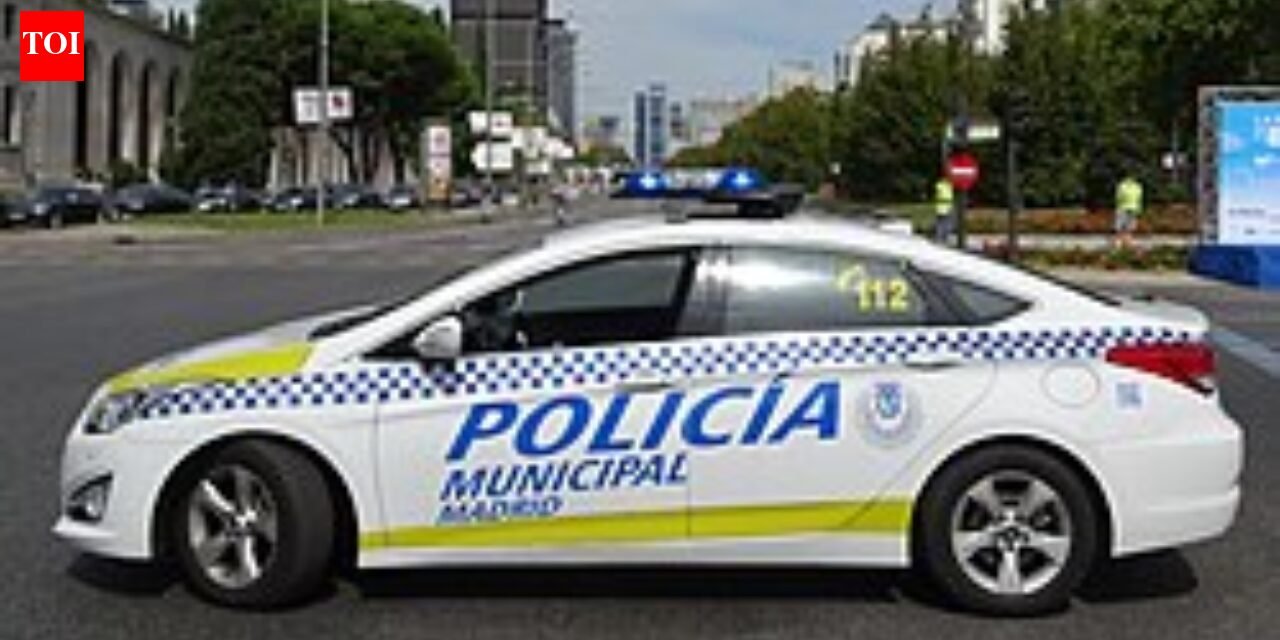 'Impersonating hotel staff': Two British teenagers sexually assaulted in Valencia bathroom, Tunisian man arrested News of the World