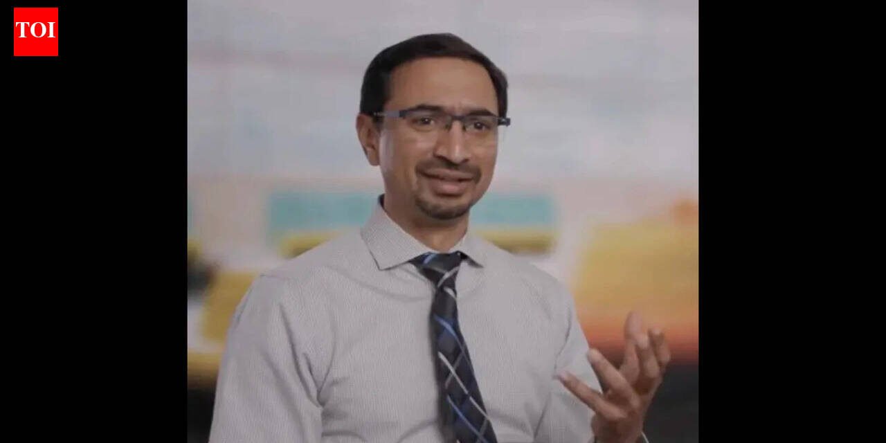 Indian-born Dr. Ashok Muralidaran criticized for wronged heart surgery in Oregon: 'India awards fake degrees'