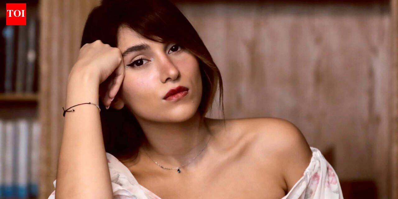 Iranian singer sentenced to 74 lashes for singing without headscarf; authorities call video 'vulgar and immoral'