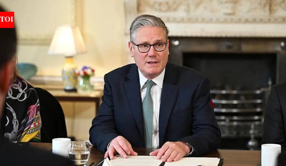 Keir Starmer: UK Prime Minister Keir Starmer proposes banning social media for TikTok, Instagram and Snapchat for under-16s | Keir Starmer World News
