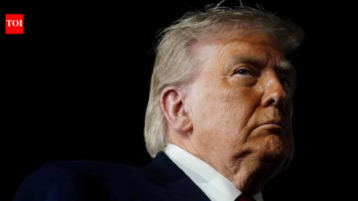 MAGA source says Trump is 'frustrated with everyone' in White House: 'The knife is out'