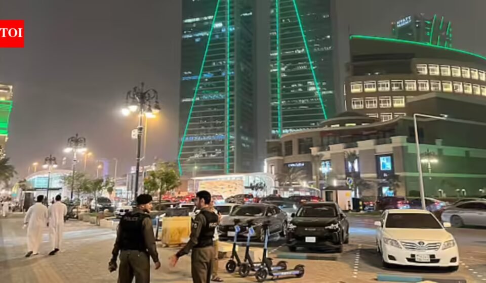 Massive crackdown: Saudi Arabia arrests more than 15,000 residency, labor and border violators in week | World News