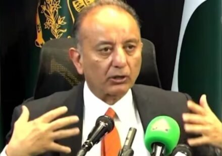 Musadiq Malik: 'Those hands will be chopped off': Pakistan minister issues stern warning to India over Indus Waters Treaty