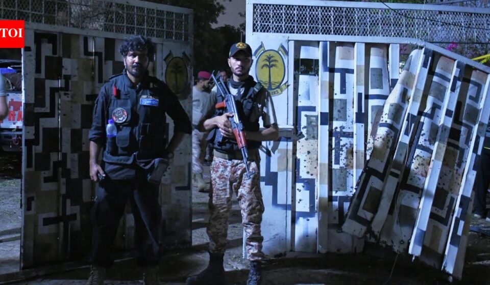 Pakistan: A 90-minute gun battle broke out at the Rangers headquarters in Karachi, in which 4 soldiers and 6 terrorists were killed