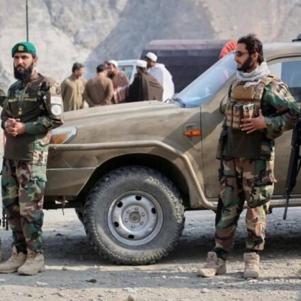 Pakistan launches "precision strike" near Afghan border, 29 militants killed