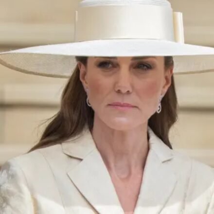 Princess of Wales's medical records obtained for financial gain; former London clinic worker warned | World News