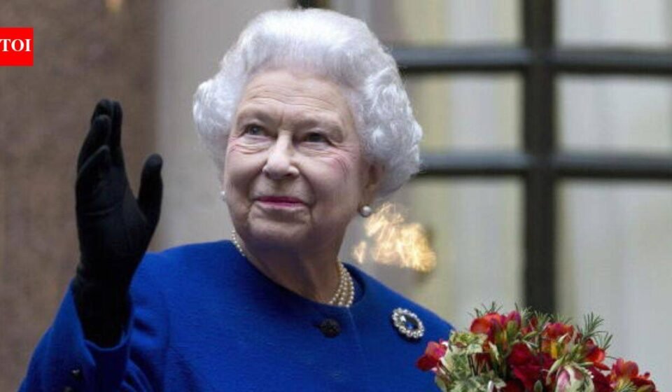 Queen Elizabeth's quote of the day: "I declare to all of you that my life, long or short, will be devoted to..." | World News