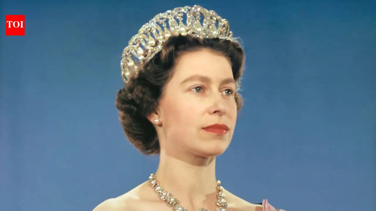 Queen Elizabeth's quote of the day: "We may hold different views, but in times of stress and difficulty..." | World News