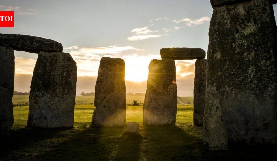 Stonehenge mystery revealed: A forgotten wooden structure may reveal how ancient Britons first tracked the sun World News
