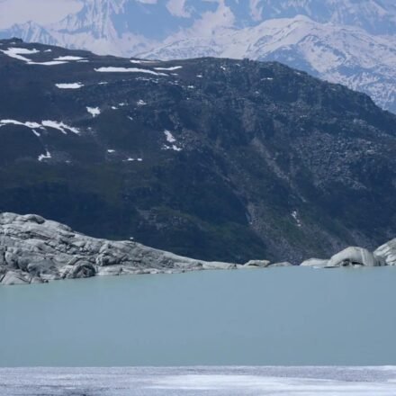 Swiss glaciers: Climate crisis worsens extreme heat in Europe, Swiss glaciers shrink
