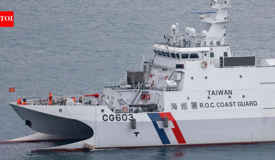 Taiwan spots 6 Chinese naval vessels operating near its territory