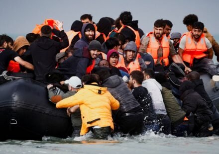 UK records more than 50,000 missing illegal immigrants, including 1,200 foreign criminals: Report | World News