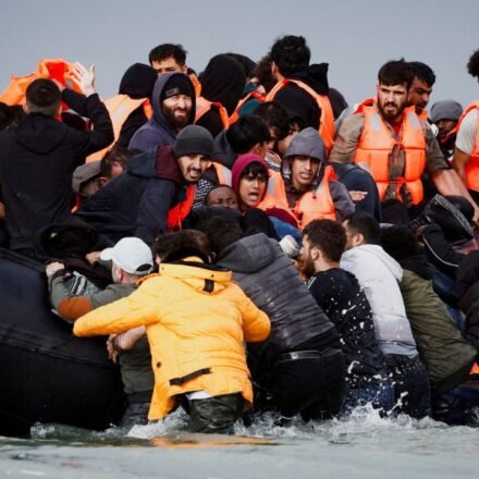 UK records more than 50,000 missing illegal immigrants, including 1,200 foreign criminals: Report | World News