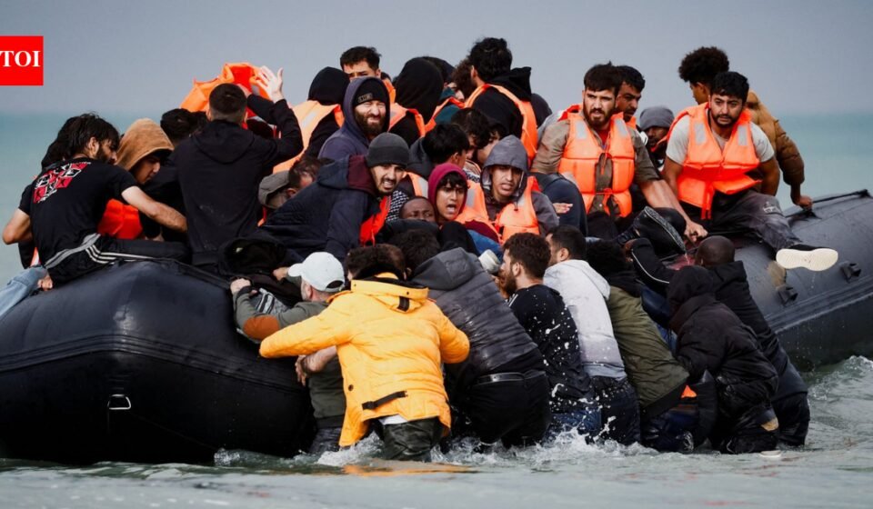 UK records more than 50,000 missing illegal immigrants, including 1,200 foreign criminals: Report | World News