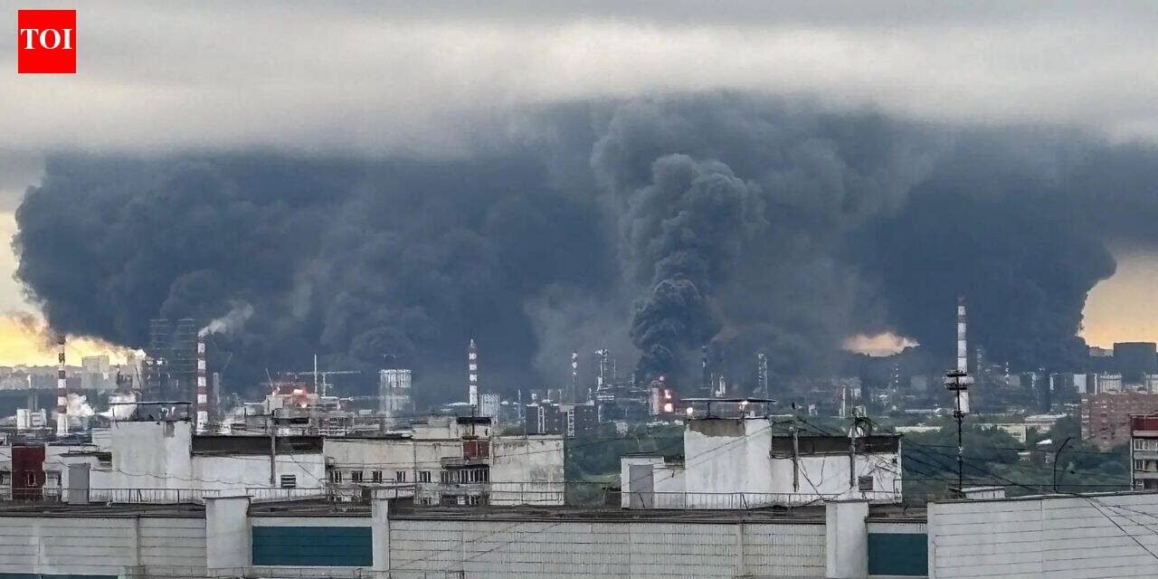 Ukraine strike on Russian refineries causes fuel shortages, long queues
