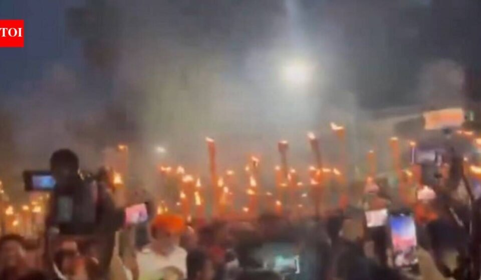 WATCH: Hindus protest over photos of Lord Ram blasphemed by Islamist groups in Bangladesh