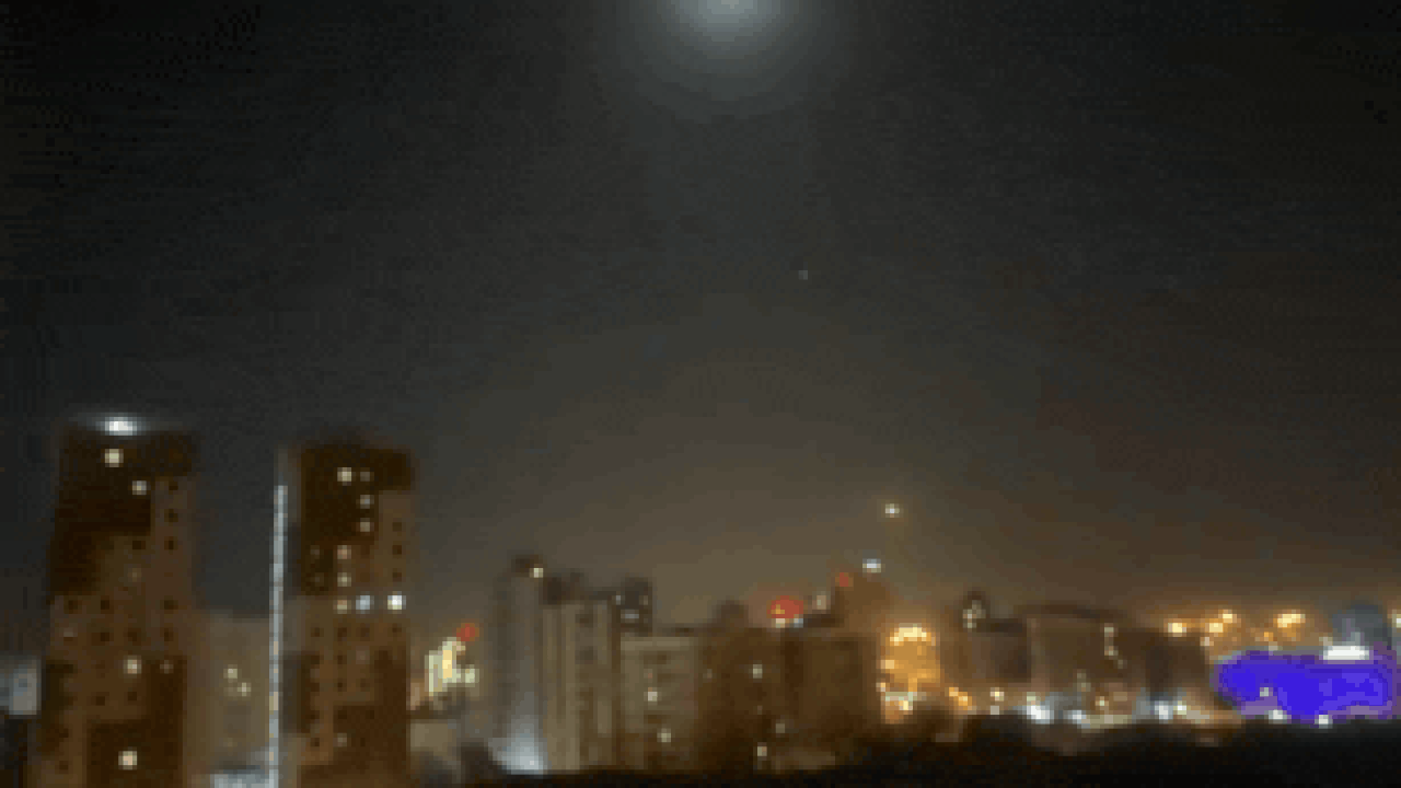 WATCH: Patriot missiles respond to Iran attack, air defense battle over Kuwait