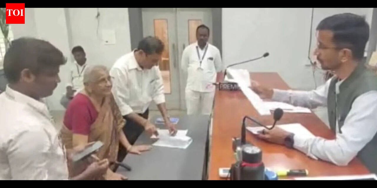 Wanted to die as an Indian: 94-year-old Andhra woman renounces US citizenship, meets collector, officially becomes Indian