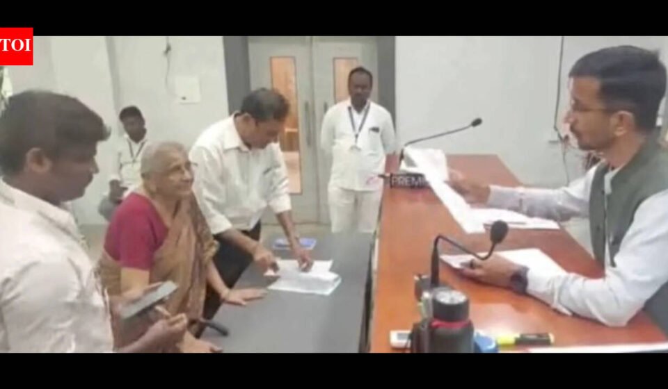 Wanted to die as an Indian: 94-year-old Andhra woman renounces US citizenship, meets collector, officially becomes Indian