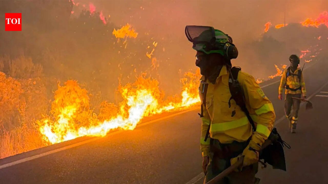 12 killed in Spanish wildfires, 23 foreigners missing