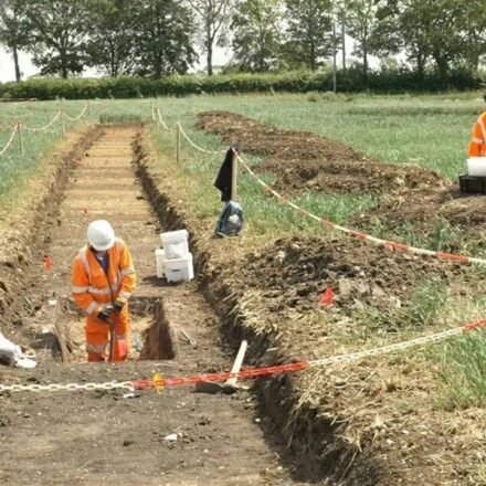 A 1740-year-old Roman coin discovered during a railway dig in the UK reveals a hidden world beneath the surface | World News