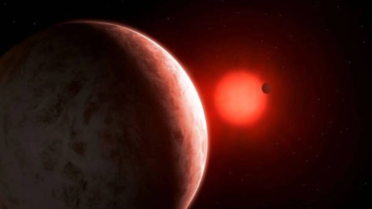 A planet 48 light-years away has the three key ingredients scientists are looking for: rock, an atmosphere and the right temperature. Could it have life?