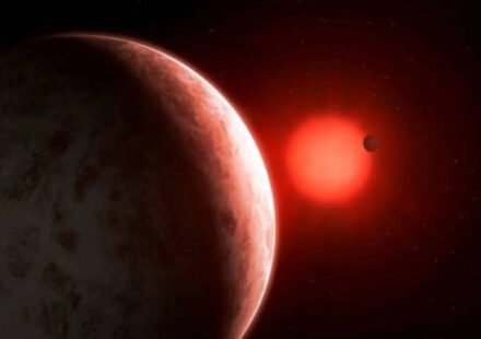 A planet 48 light-years away has the three key ingredients scientists are looking for: rock, an atmosphere and the right temperature. Could it have life?