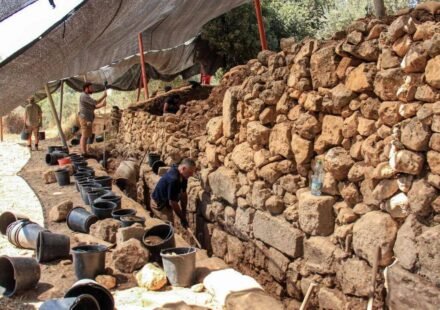 Ancient DNA in an abandoned tomb near Jerusalem reveals hidden human stories from 3,000 years ago | World News