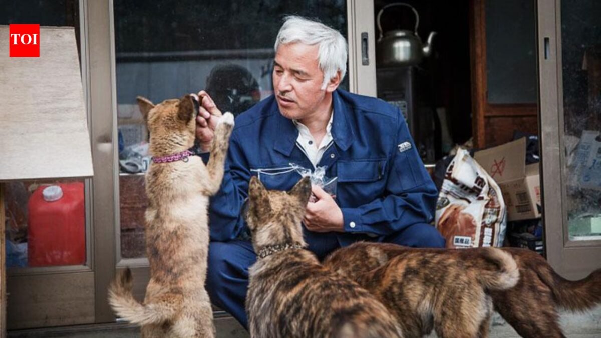 Fukushima nuclear disaster forces more than 150,000 people to flee and turns towns into ghost towns, but one man goes back to save animals: Meet Naoto Matsumura |