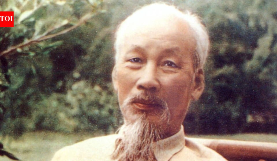 Ho Chi Minh: Ho Chi Minh’s Quote of the Day: “Write in such a way that young and old, men and women can understand you” and why simple words have the power to change the world