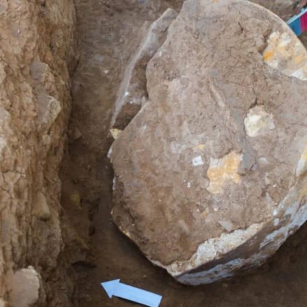 Iraqi archaeologists have unearthed a rare 2,600-year-old stele of Assyrian king Ashurbanipal at the Shamash Gate of Nineveh, nearly a decade after ISIS destroyed the ancient city
