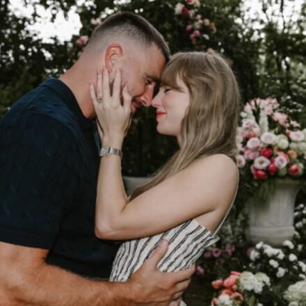 "JUST&T MARRIED" Swift and Kelsey hold grand wedding in New York