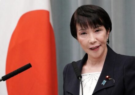 Japan's 68 female congressmen have 2 toilets in the parliament. After submitting their application, they have 4