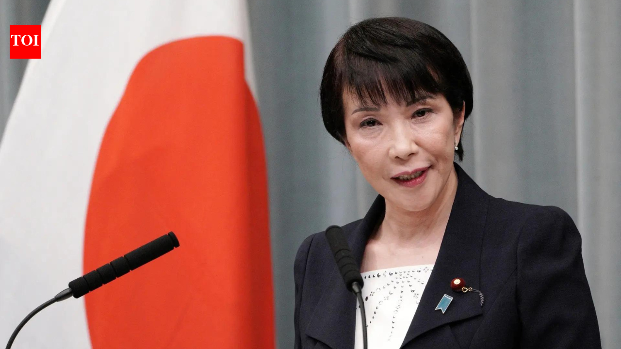 Japan's 68 female congressmen have 2 toilets in the parliament. After submitting their application, they have 4