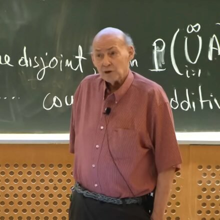 Marvin Minsky: MIT professor who predicted today's anthropic multi-agent artificial intelligence nearly 40 years ago and became the founder of artificial intelligence | World News