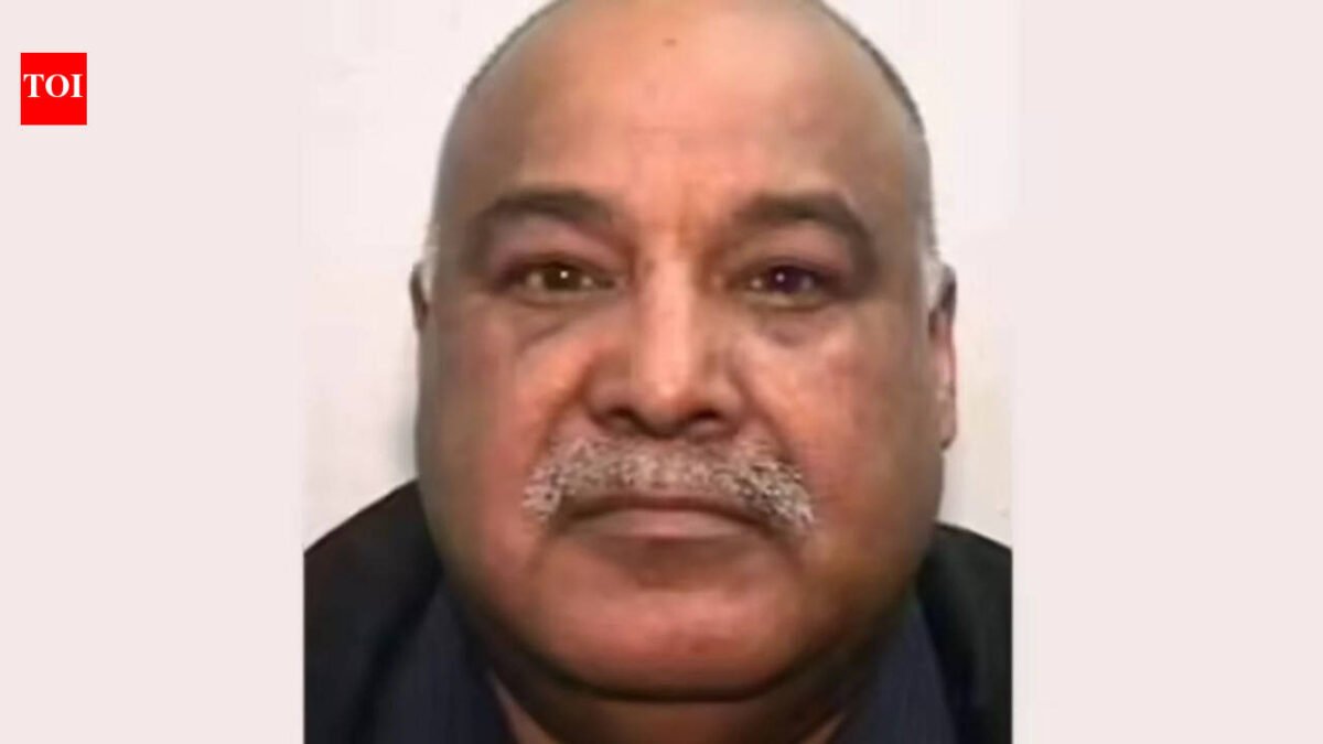 Pakistan demands extradition of British dissident to face deportation of grooming gang leader Shabir Ahmed