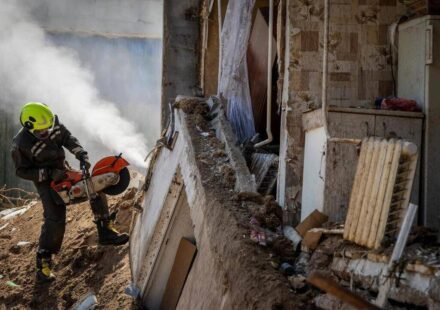 Russia bombs Ukraine: Russia bombs Ukraine before Zelensky and Trump meet at NATO, killing two
