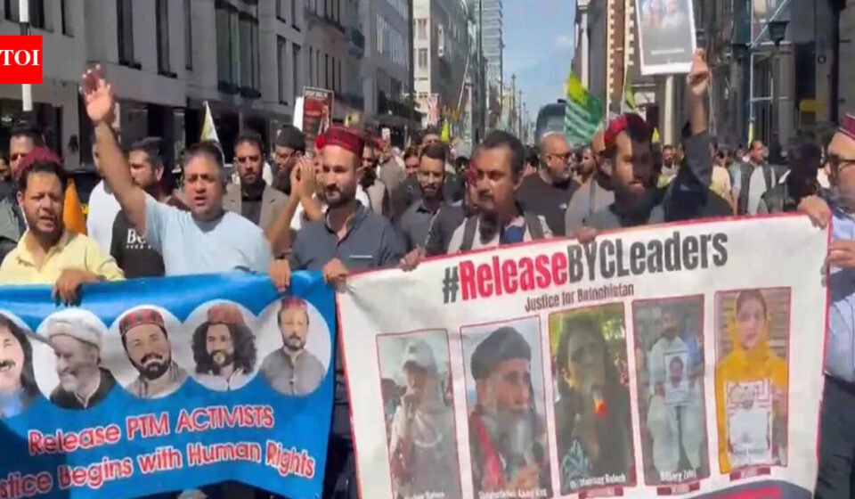'Stop genocide': Baloch protesters in Germany sound alarm over atrocities in Pakistan
