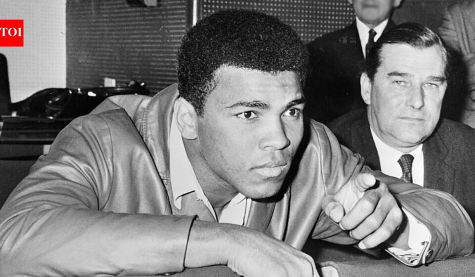 'The Greatest Man' Muhammad Ali's Quote of the Day: "I try not to talk about all the charities and people I help because..." - Timeless lesson that oftentimes the purest acts of kindness are the ones no one has ever seen | World News