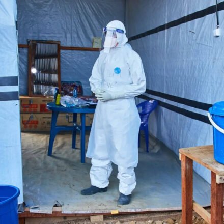 The number of Ebola cases in Congo exceeds 2,000, and the death toll surges the fastest, with 754 people dying