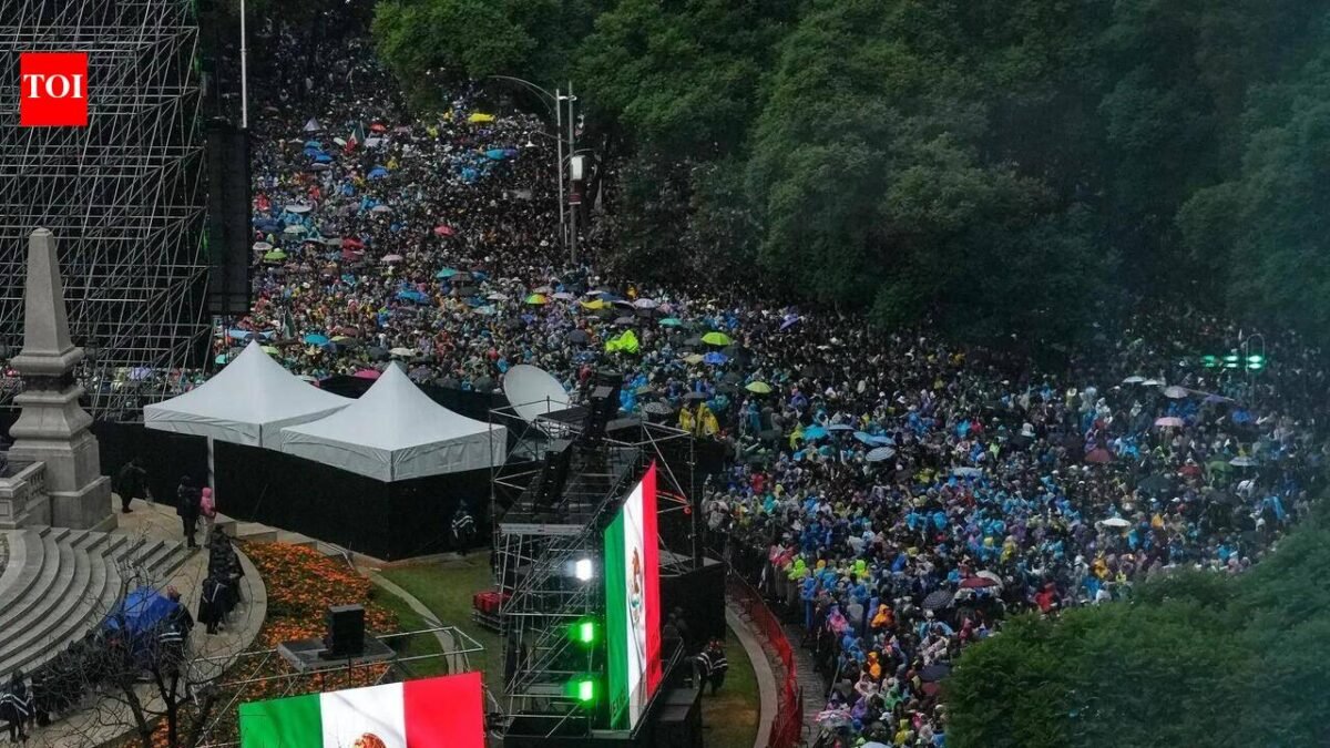 Three people suffocate to death during World Cup celebrations in Mexico