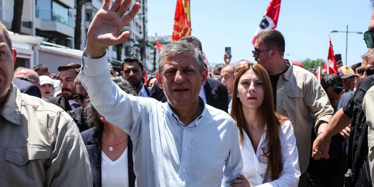 Türkiye's opposition split: Türkiye's main opposition split as Ozgur Ozer launches new party