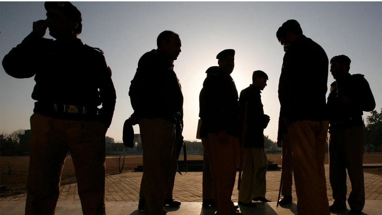 Two brothers detained by Pakistan army found dead in Balochistan; death in custody issue raised