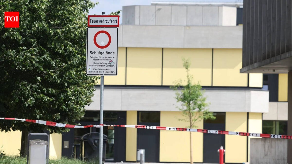 Two girls at German school attacked with weapons, teenager arrested