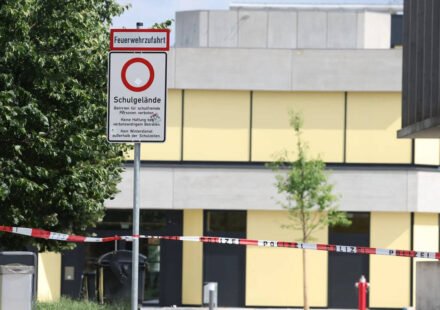 Two girls at German school attacked with weapons, teenager arrested