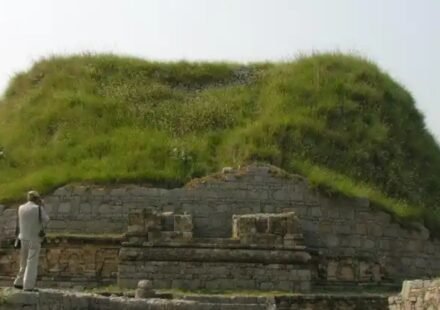 UNESCO warns Pakistan against 'reconstruction' of Vedic-era city Taxila