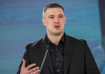Ukrainians protest Zelensky's ouster of popular defense minister